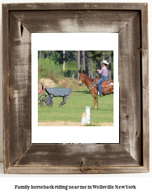 family horseback riding near me in Wellsville, New York